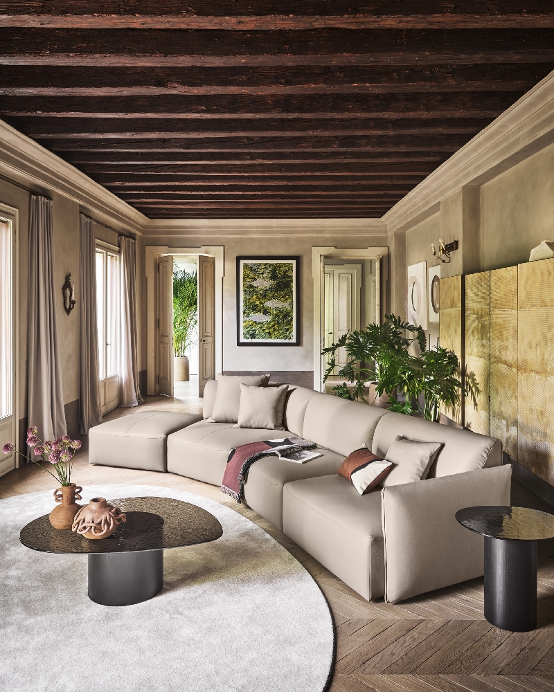 Ιταλικός καναπές Axis Calligaris – ποιότητα, άνεση και αντοχή – Adamopoulos Casa Ideale Αθήνα